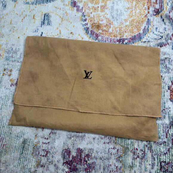 Louis Vuitton White Monogram Punchy Sneakers - Picture 12 of 12